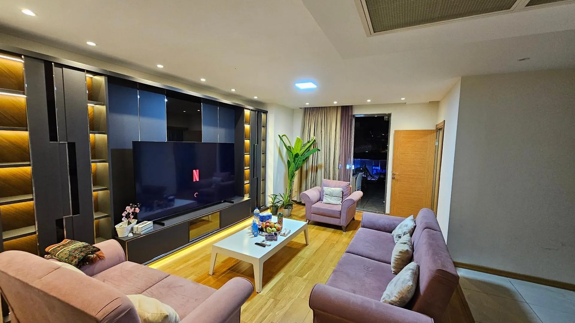 Taksim Perfect Residence, 3 Bedrooms, Pool, Sauna, Gym Κωνσταντινούπολη Διαμέρισμα